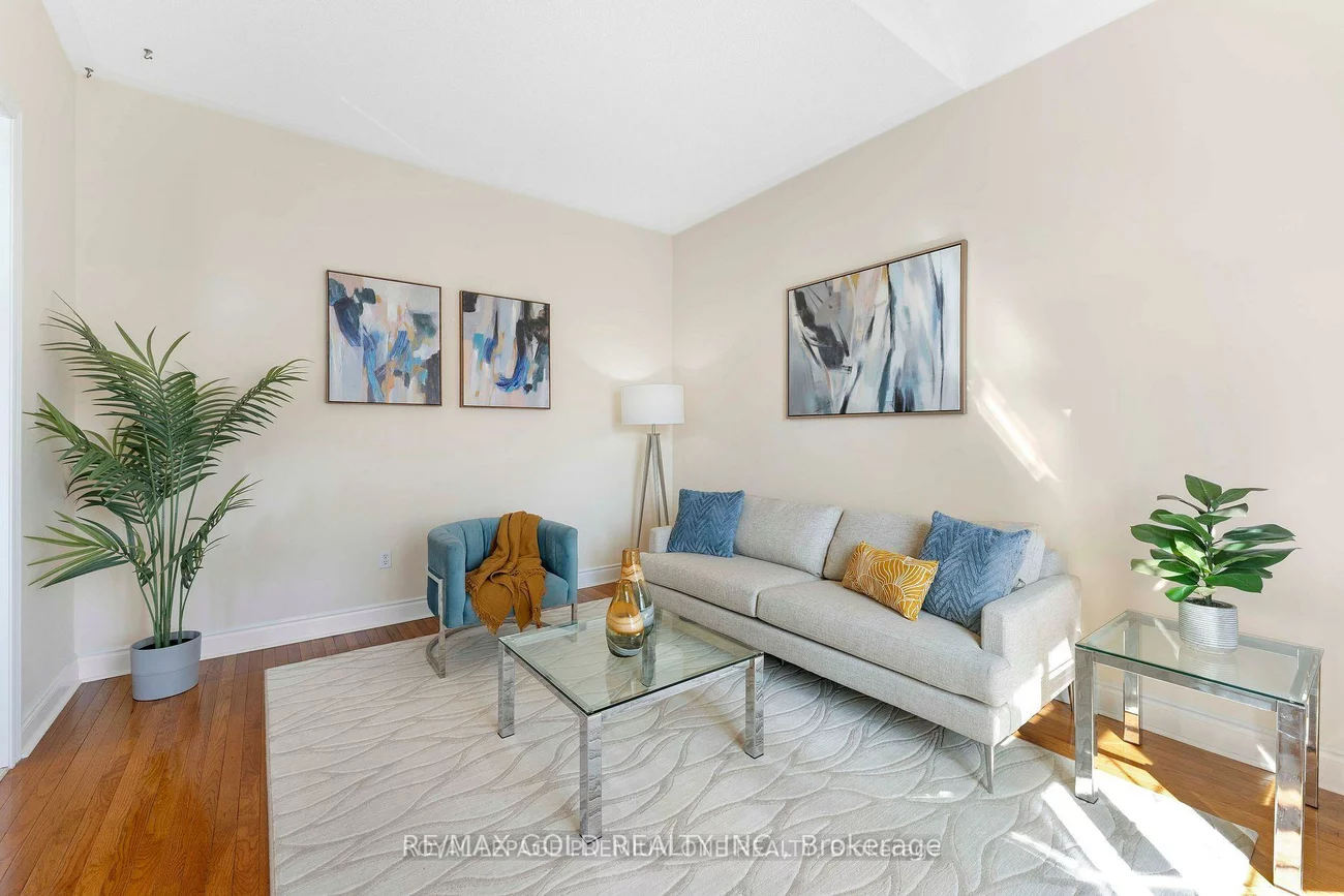 71, Louvain, Vales of Castlemore North, Brampton