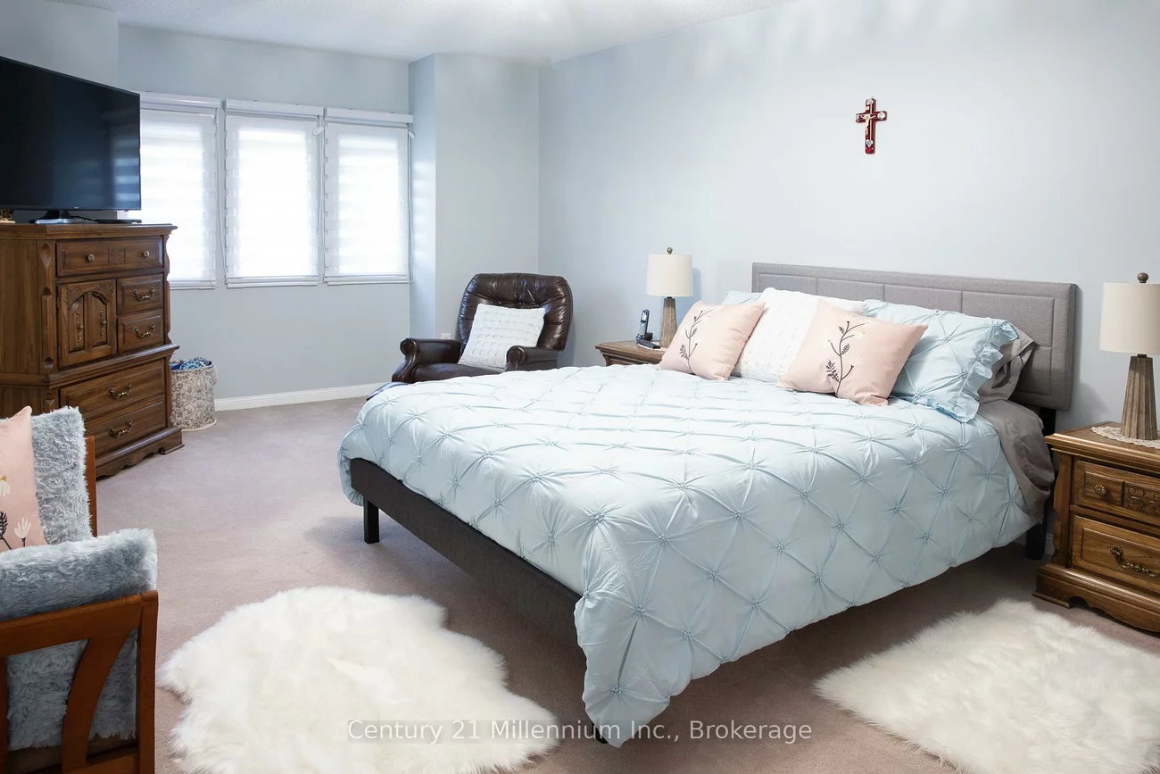 84, Weather Vane, Fletcher's Creek Village, Brampton