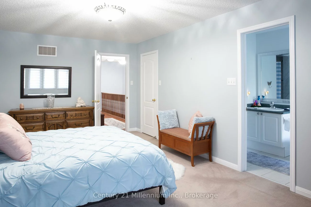 84, Weather Vane, Fletcher's Creek Village, Brampton