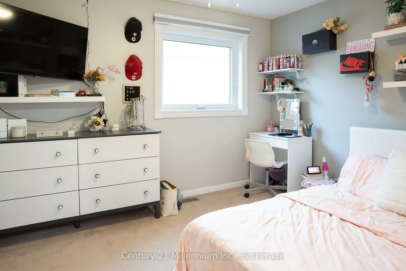 84, Weather Vane, Fletcher's Creek Village, Brampton