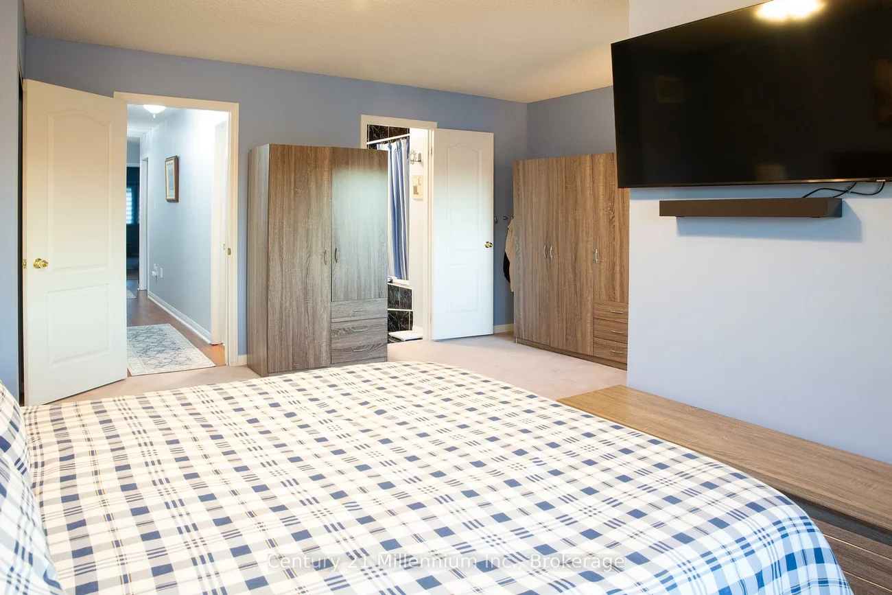 84, Weather Vane, Fletcher's Creek Village, Brampton