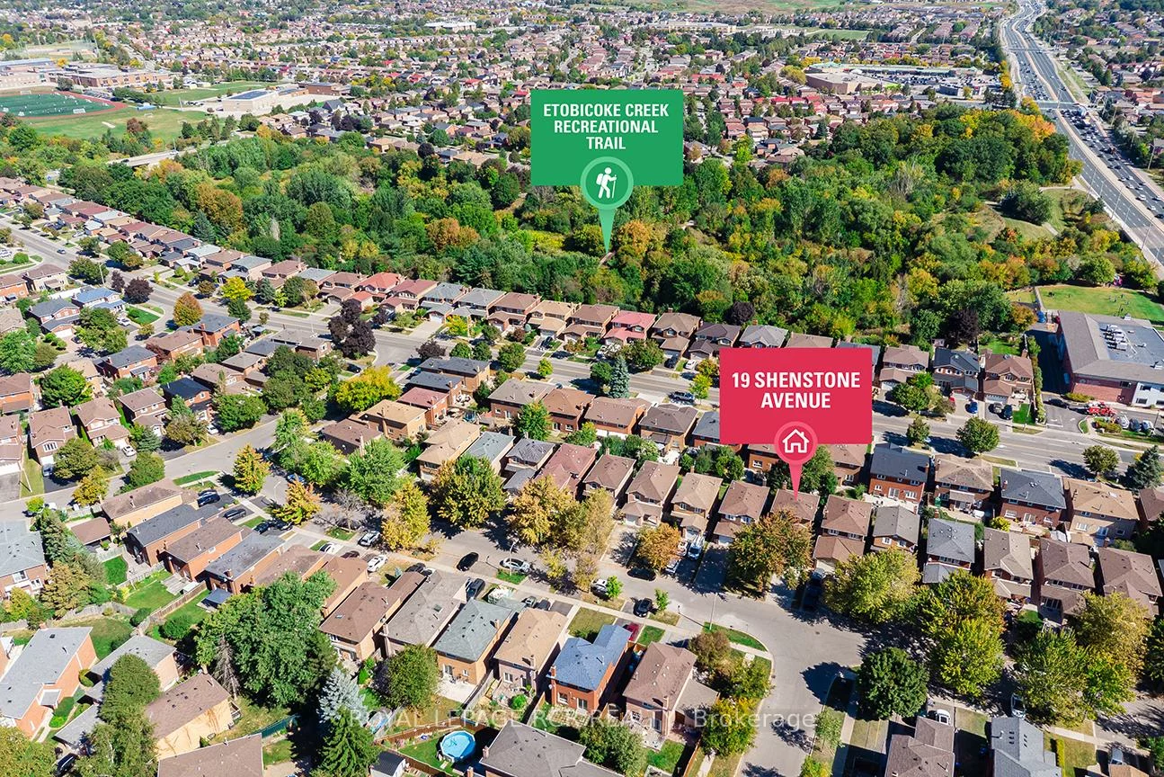 19, Shenstone, Heart Lake West, Brampton