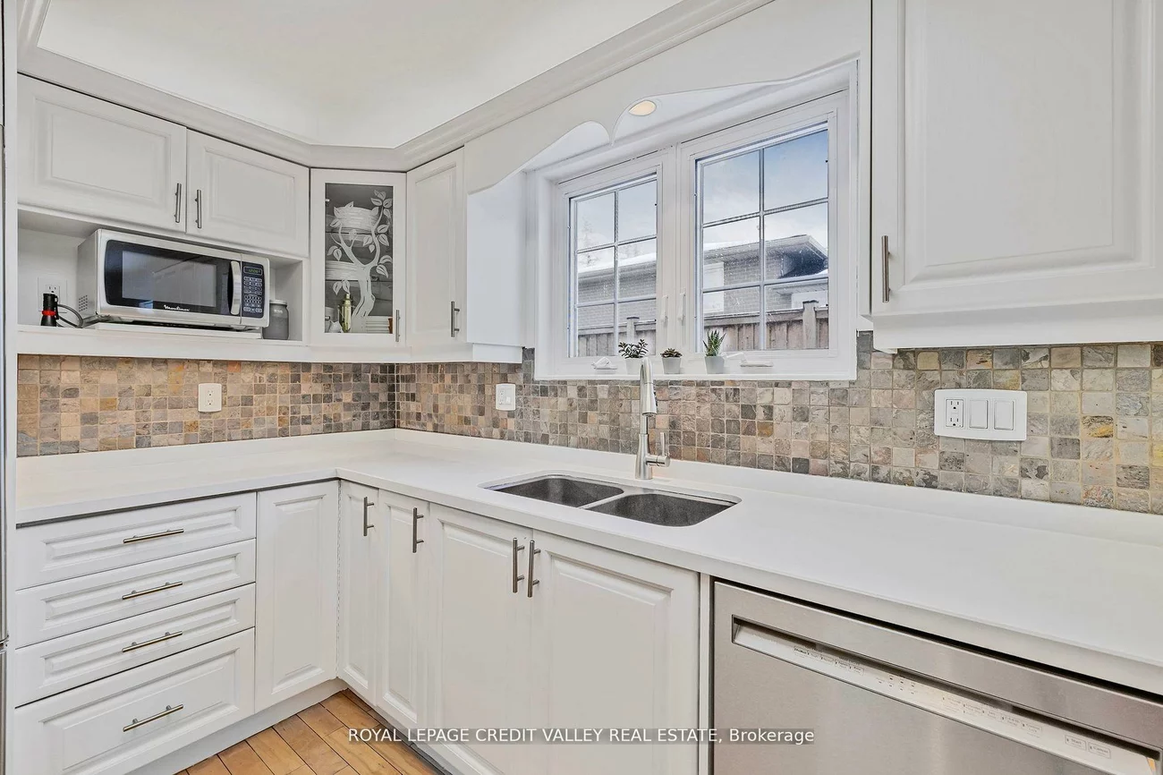 36, Lockton, Brampton East, Brampton