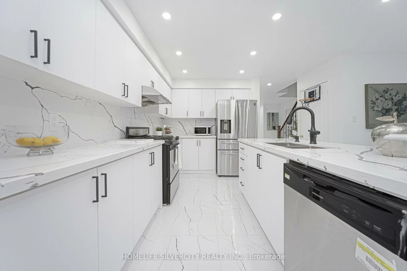 56, Cadillac, Fletcher's Meadow, Brampton