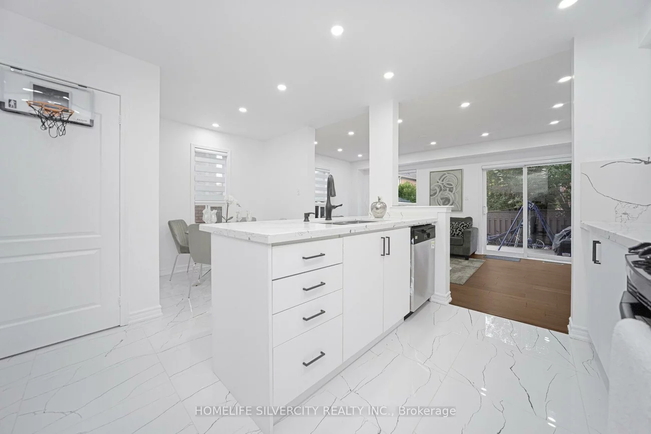 56, Cadillac, Fletcher's Meadow, Brampton