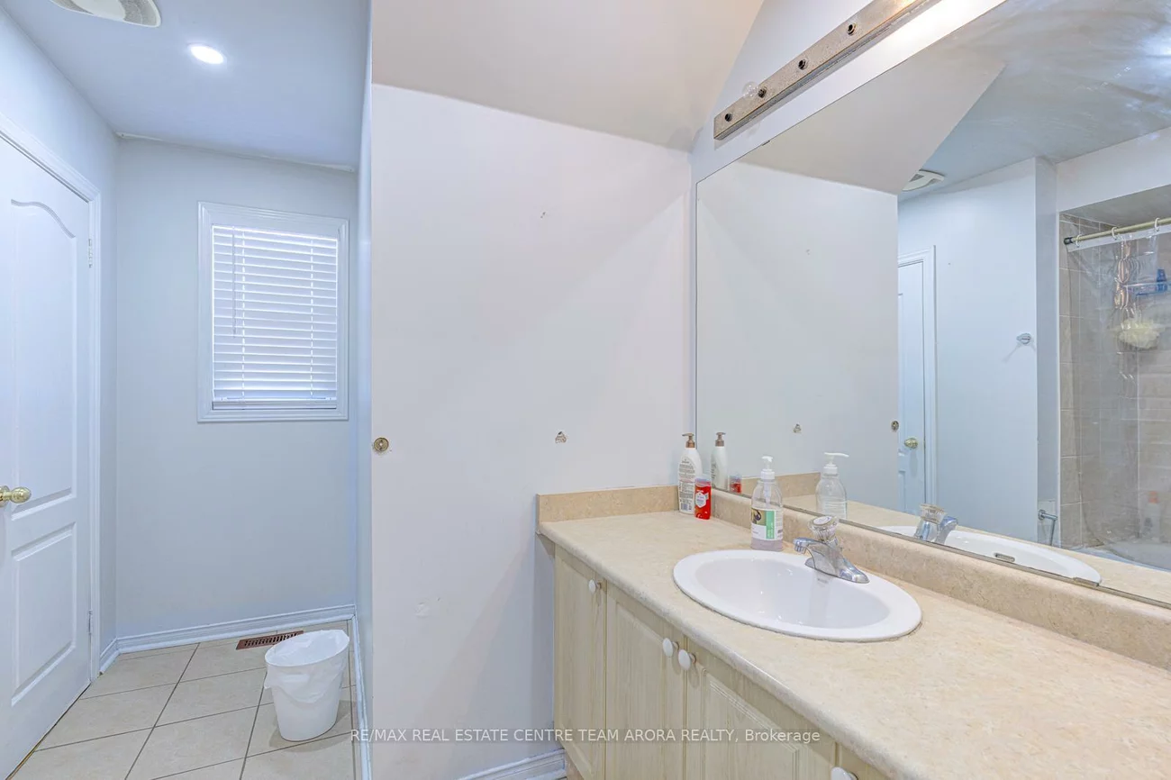 2, Clovercrest, Fletcher's Meadow, Brampton