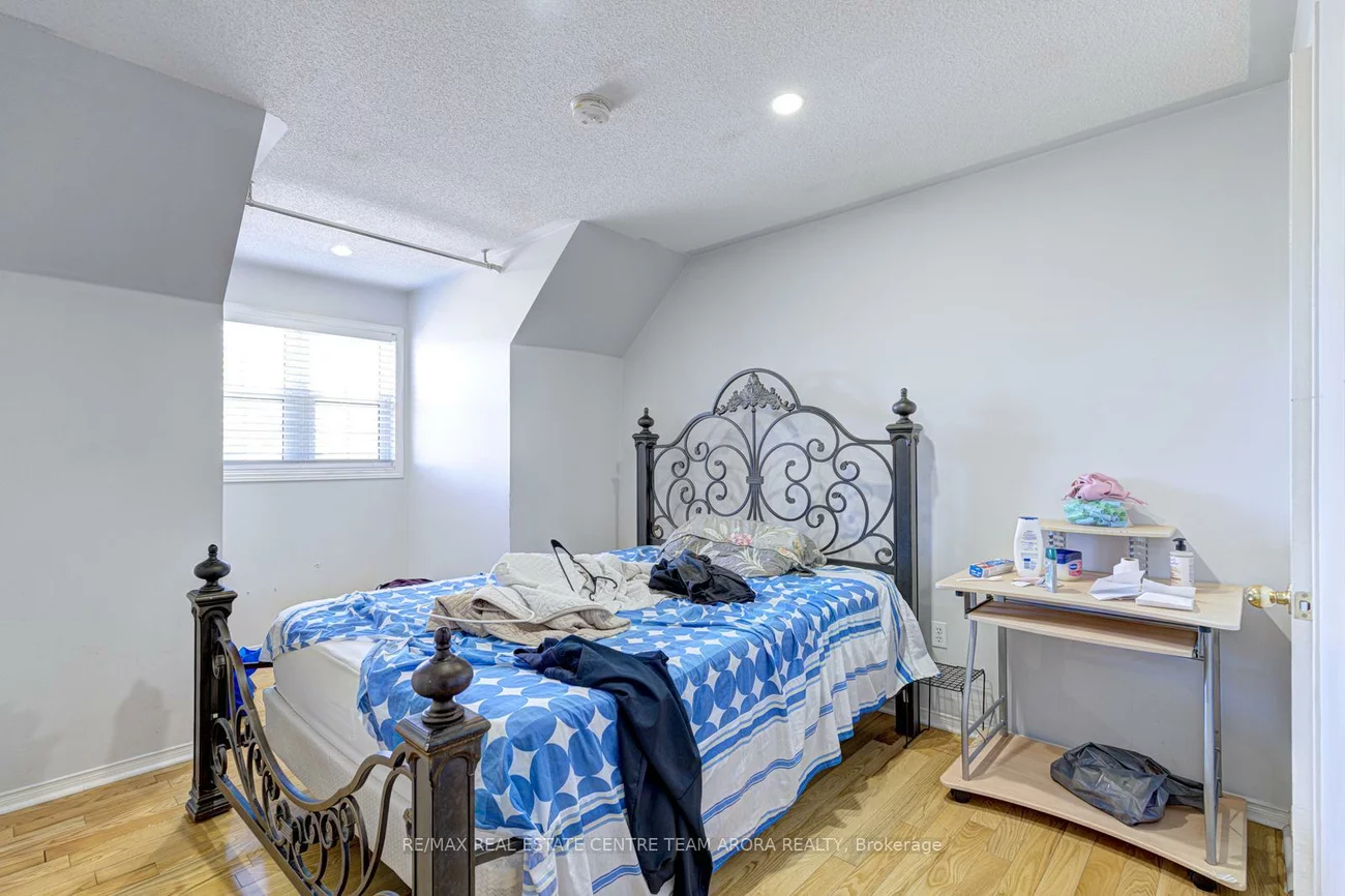 2, Clovercrest, Fletcher's Meadow, Brampton