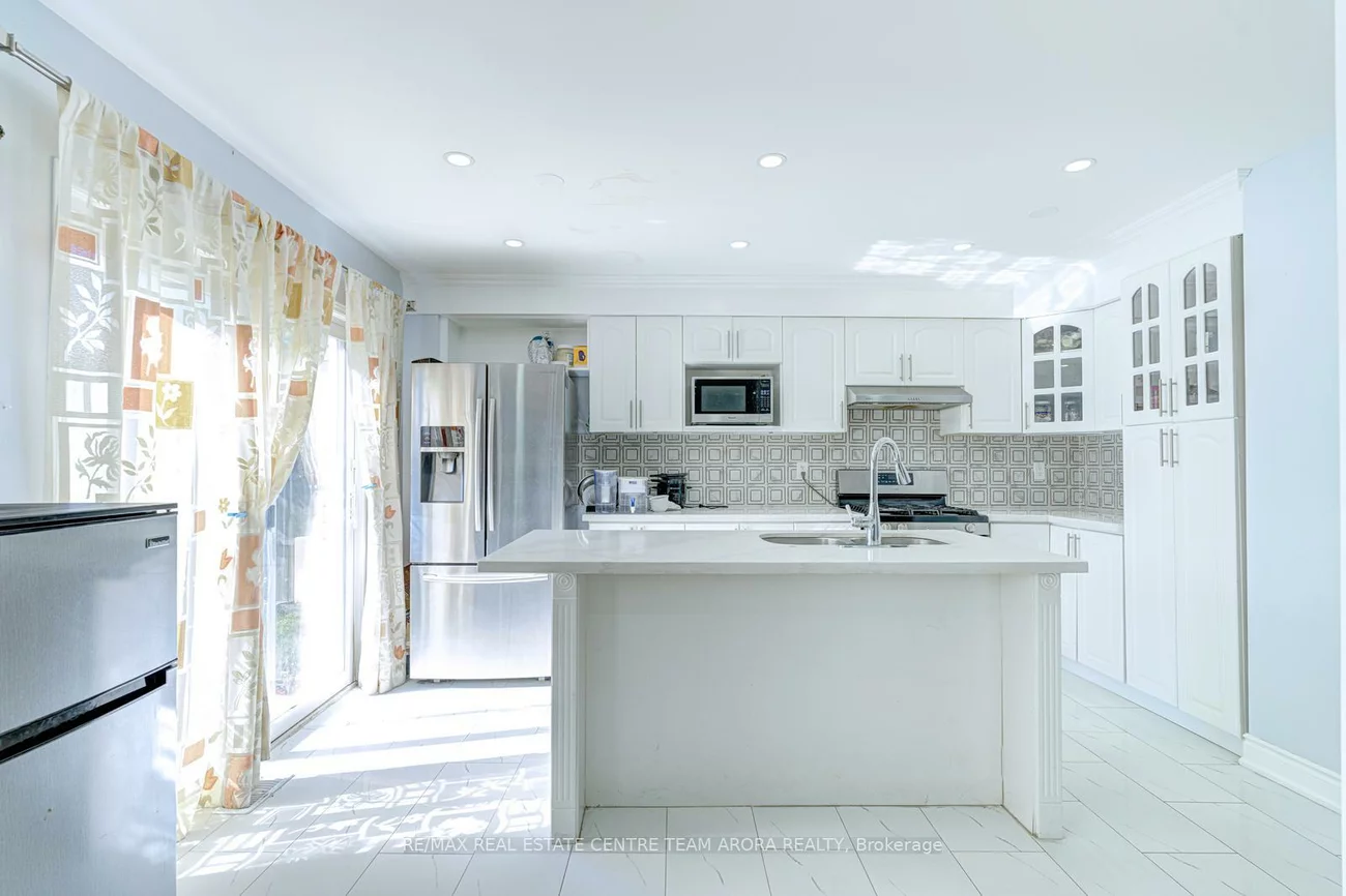 2, Clovercrest, Fletcher's Meadow, Brampton