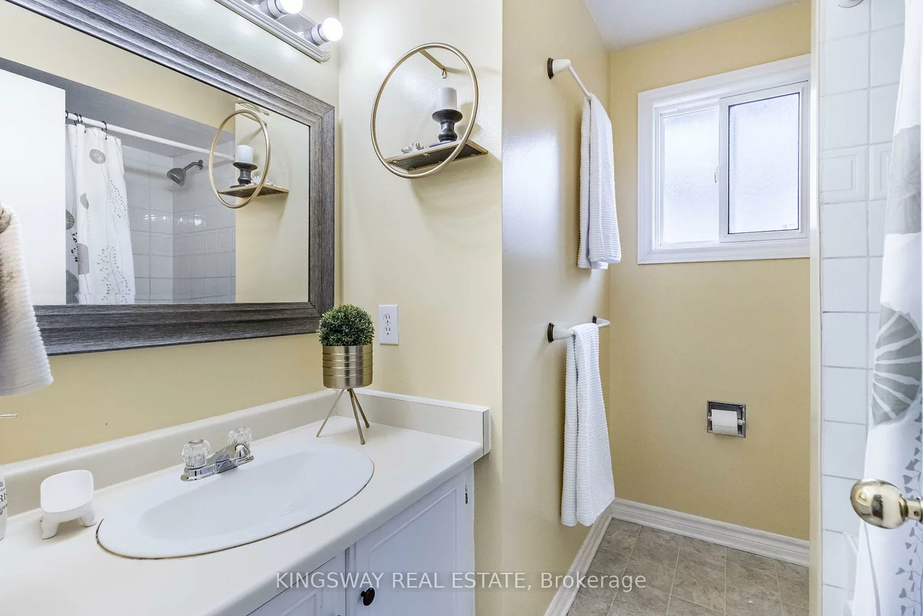 21, Tralee, Heart Lake, Brampton