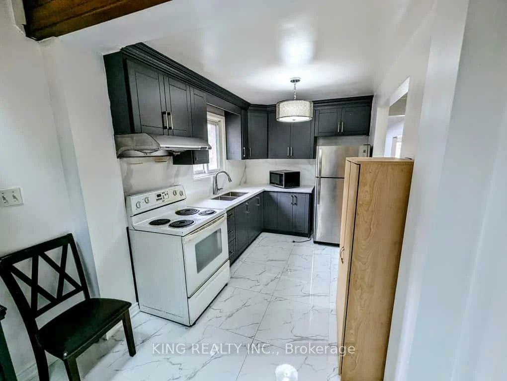 30, Parkway, Northwood Park, Brampton