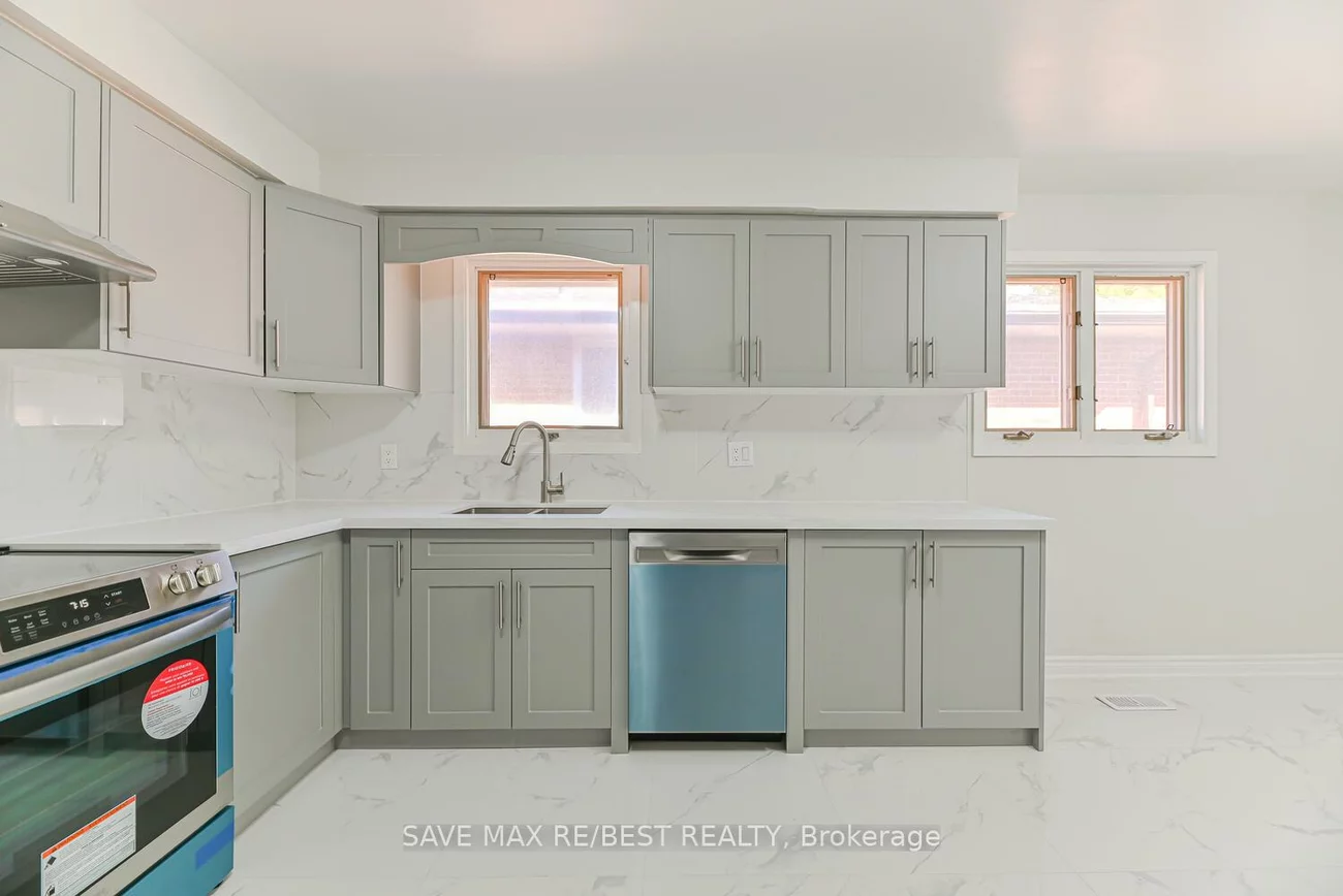 4, Petunias, Madoc, Brampton