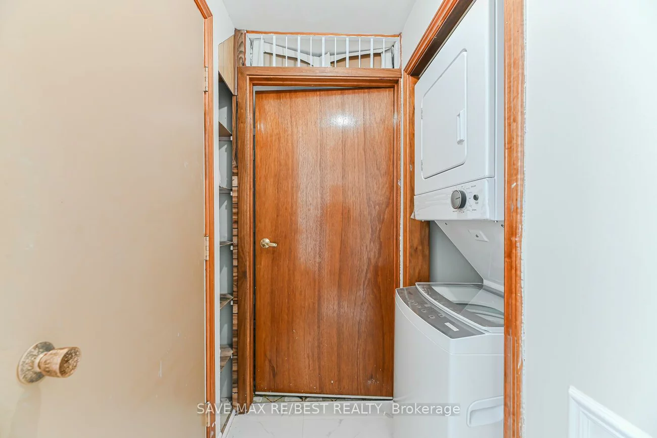 4, Petunias, Madoc, Brampton