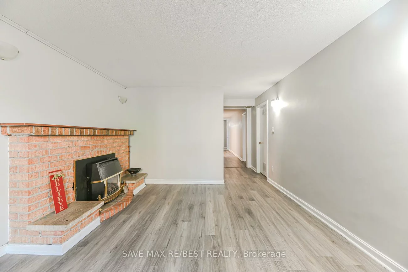 4, Petunias, Madoc, Brampton