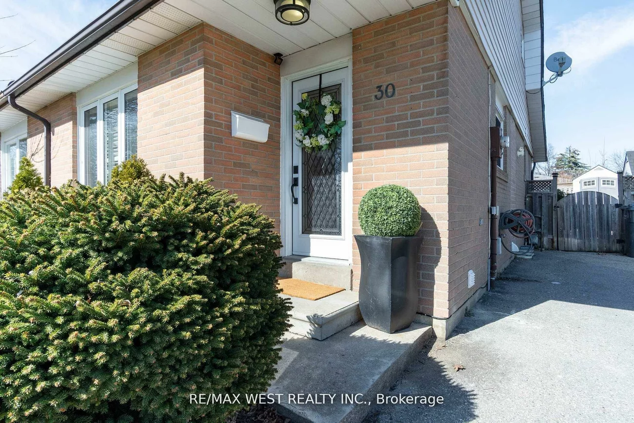 30, Tindale, Madoc, Brampton