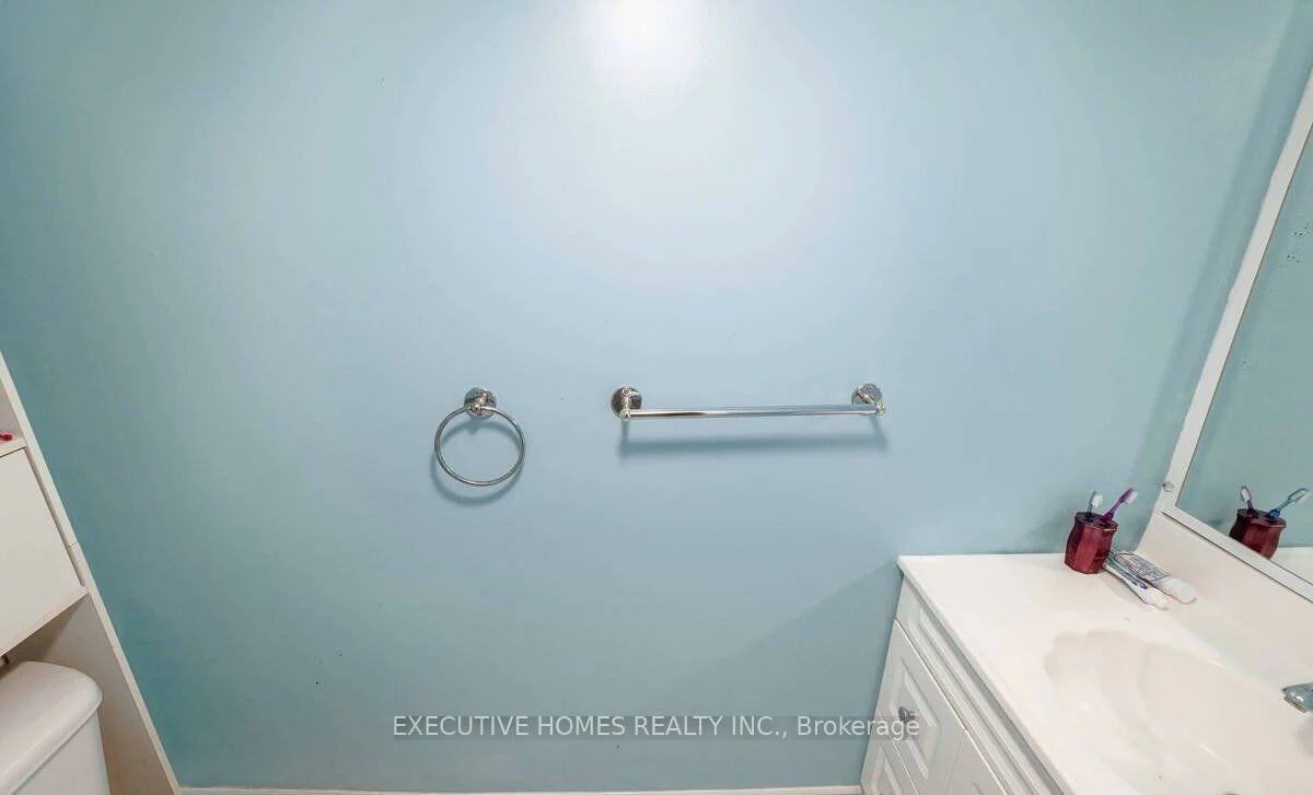 114, Toba, Heart Lake, Brampton