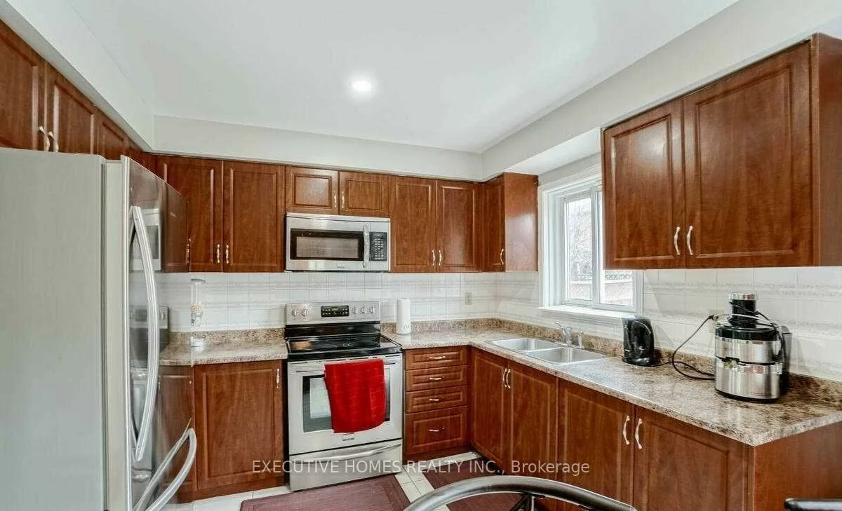 114, Toba, Heart Lake, Brampton