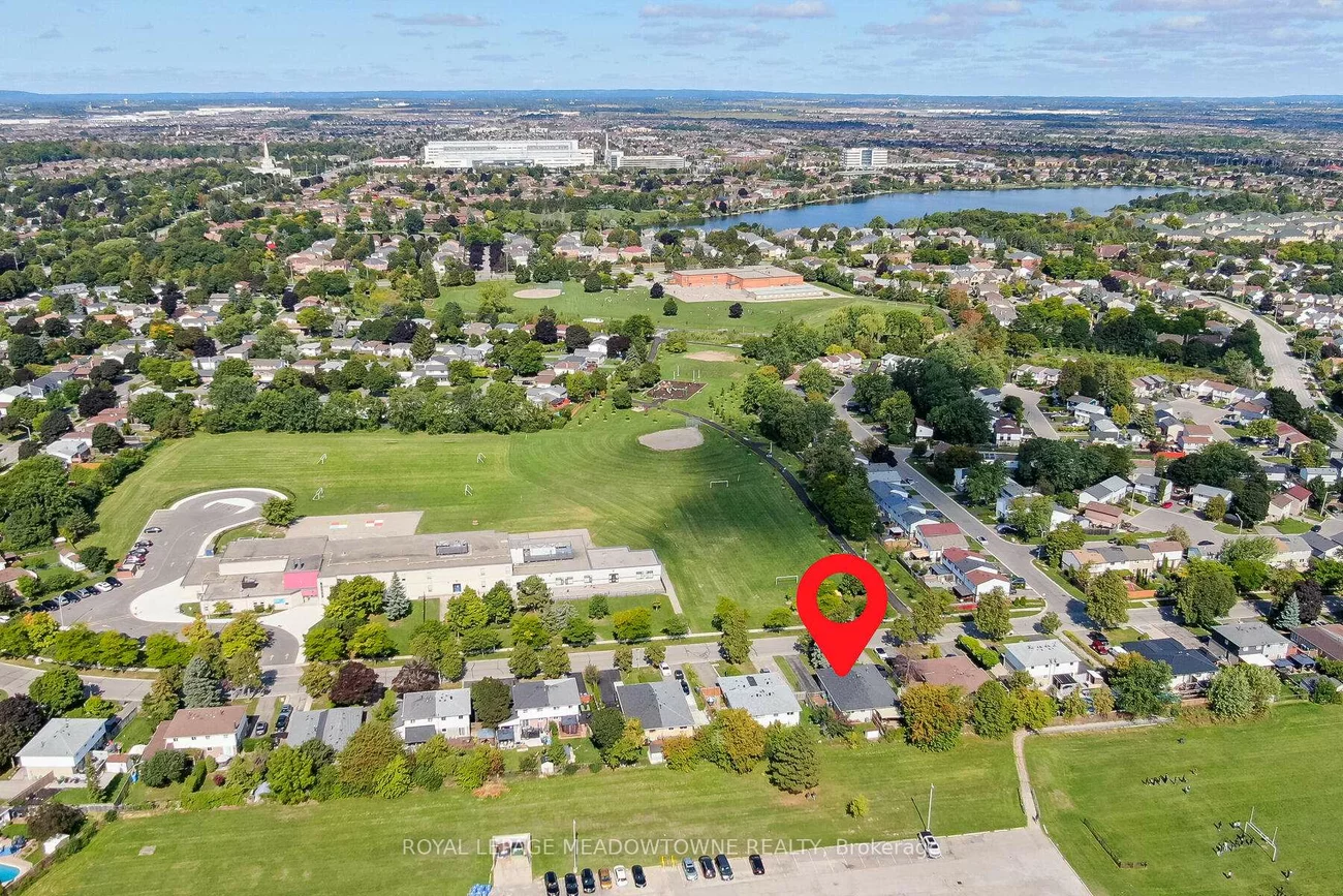 73, Jefferson, Northgate, Brampton