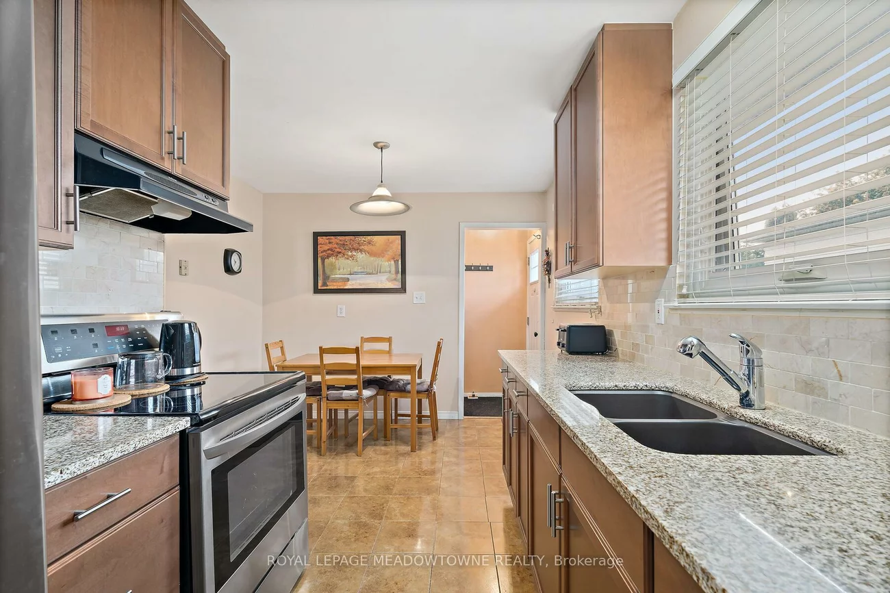 73, Jefferson, Northgate, Brampton