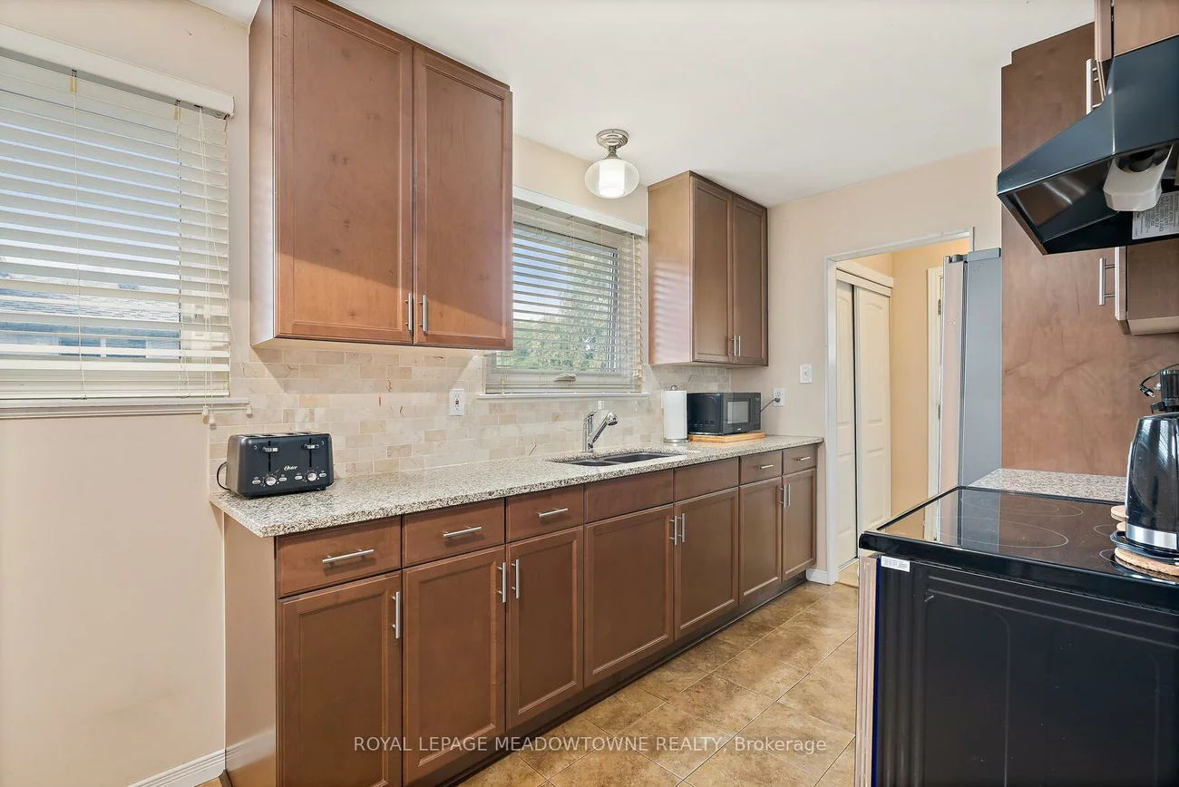 73, Jefferson, Northgate, Brampton