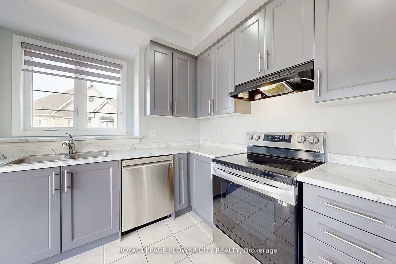 2, Summerbeam, Brampton West, Brampton