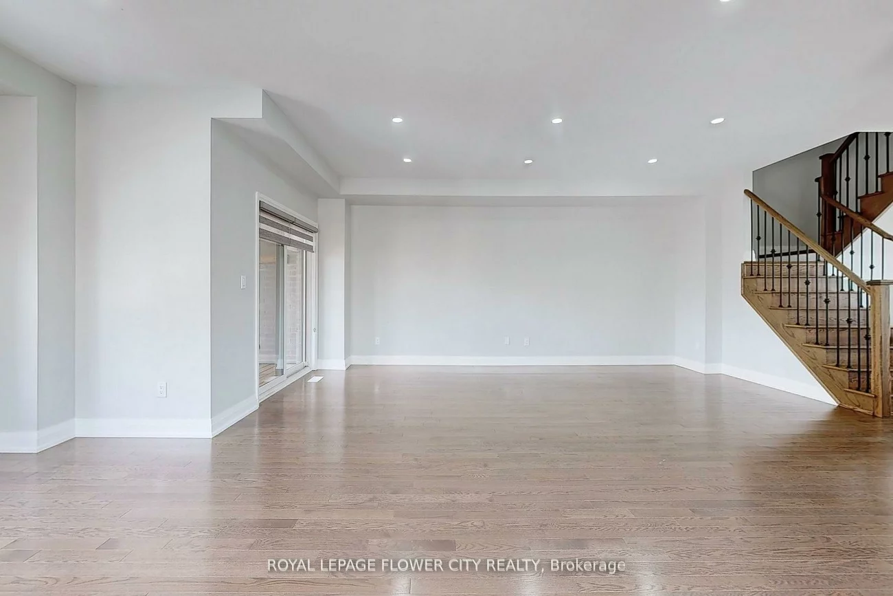 2, Summerbeam, Brampton West, Brampton