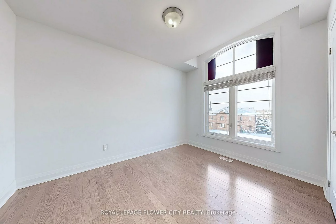 2, Summerbeam, Brampton West, Brampton
