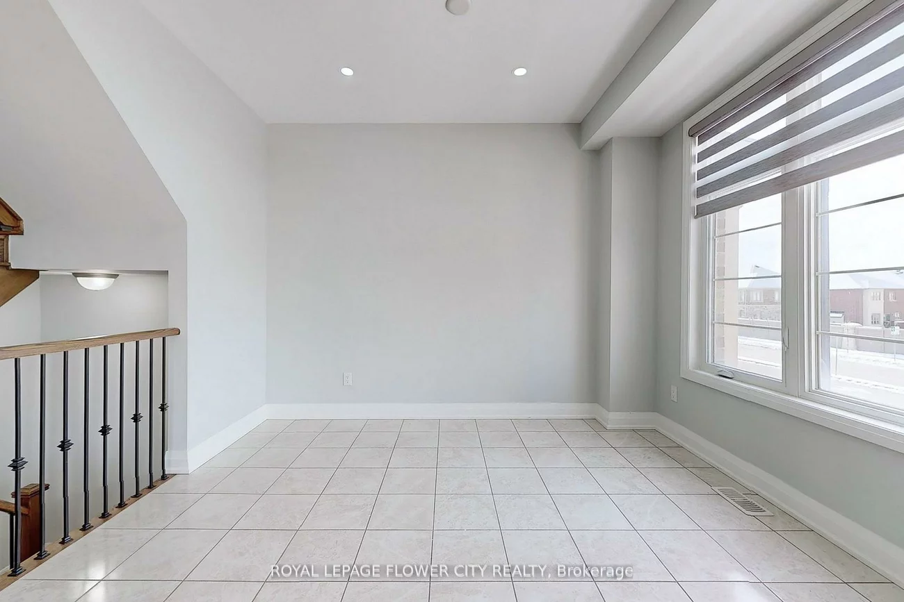 2, Summerbeam, Brampton West, Brampton
