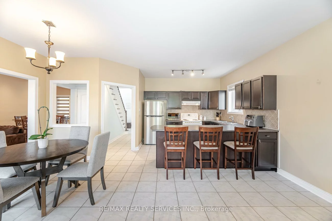 5, Melrose, Snelgrove, Brampton