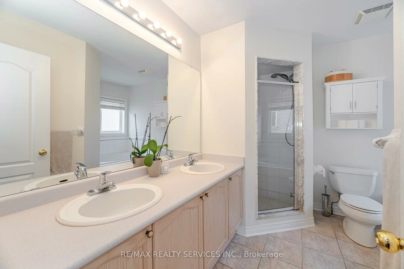 5, Melrose, Snelgrove, Brampton