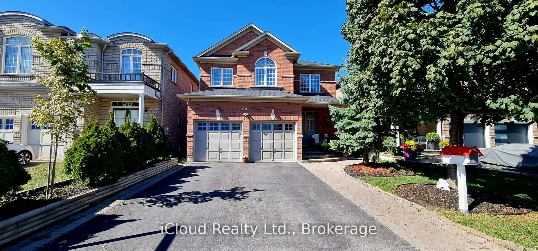 22, Fallgate, Credit Valley, Brampton