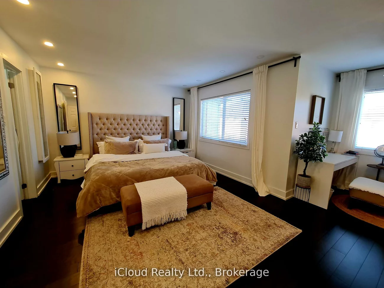 22, Fallgate, Credit Valley, Brampton