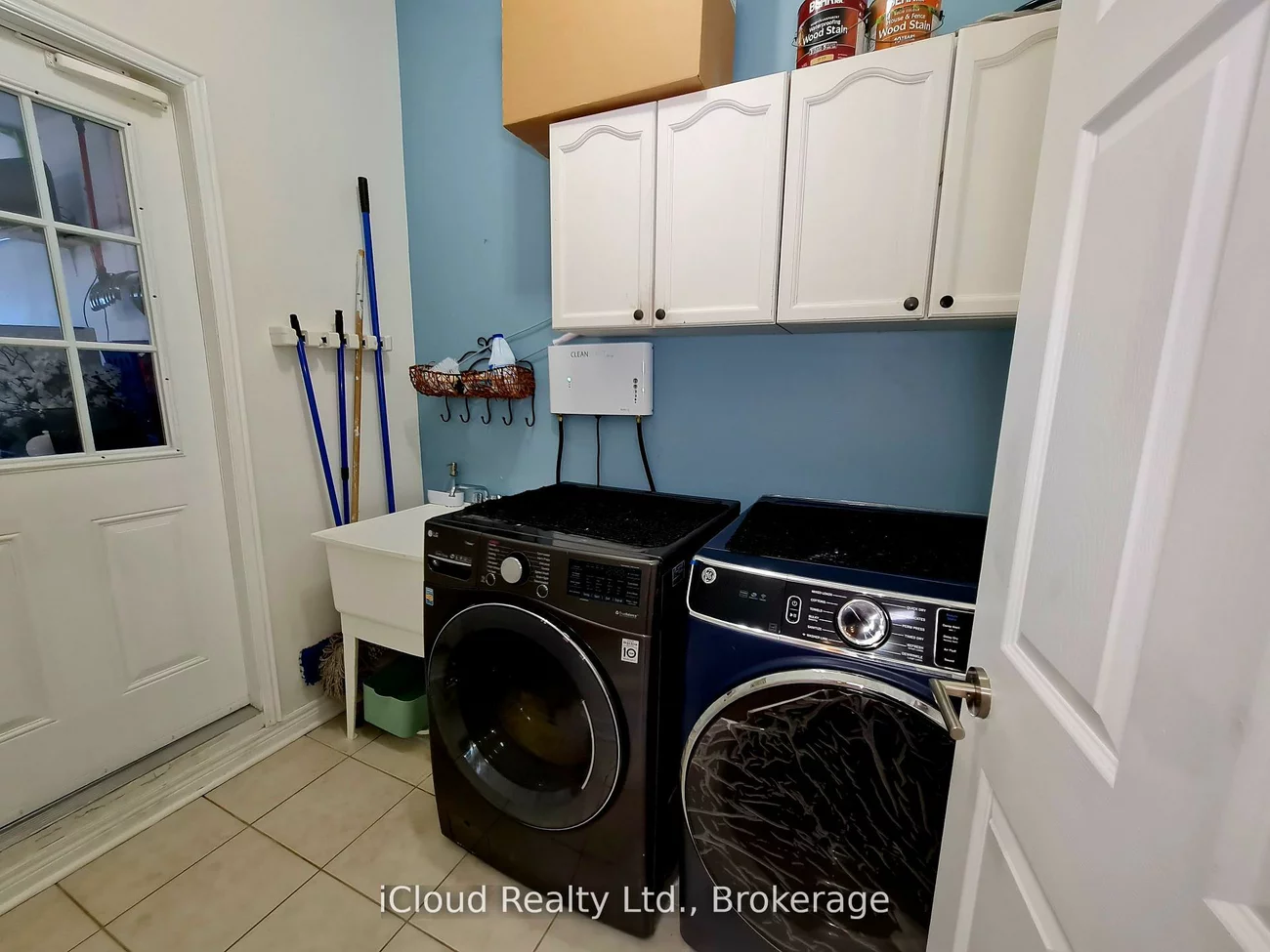 22, Fallgate, Credit Valley, Brampton