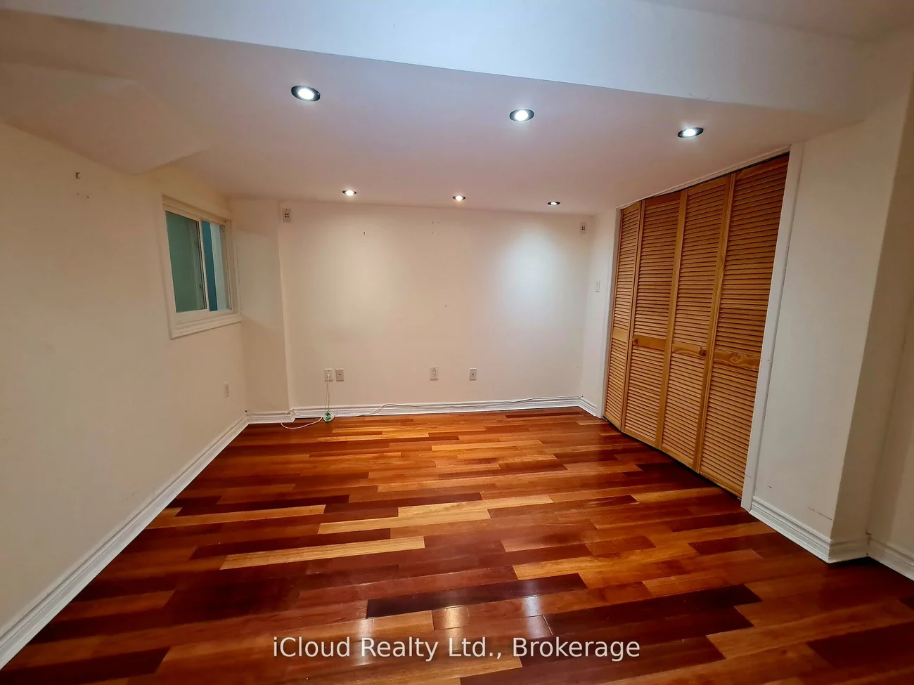 22, Fallgate, Credit Valley, Brampton