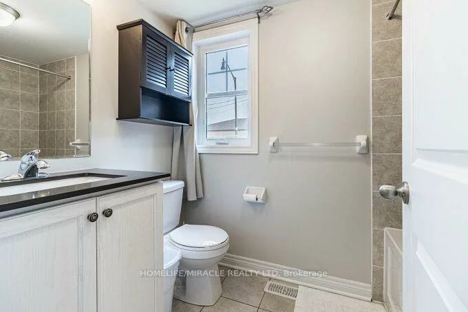 43, Finegan, Northwest Brampton, Brampton