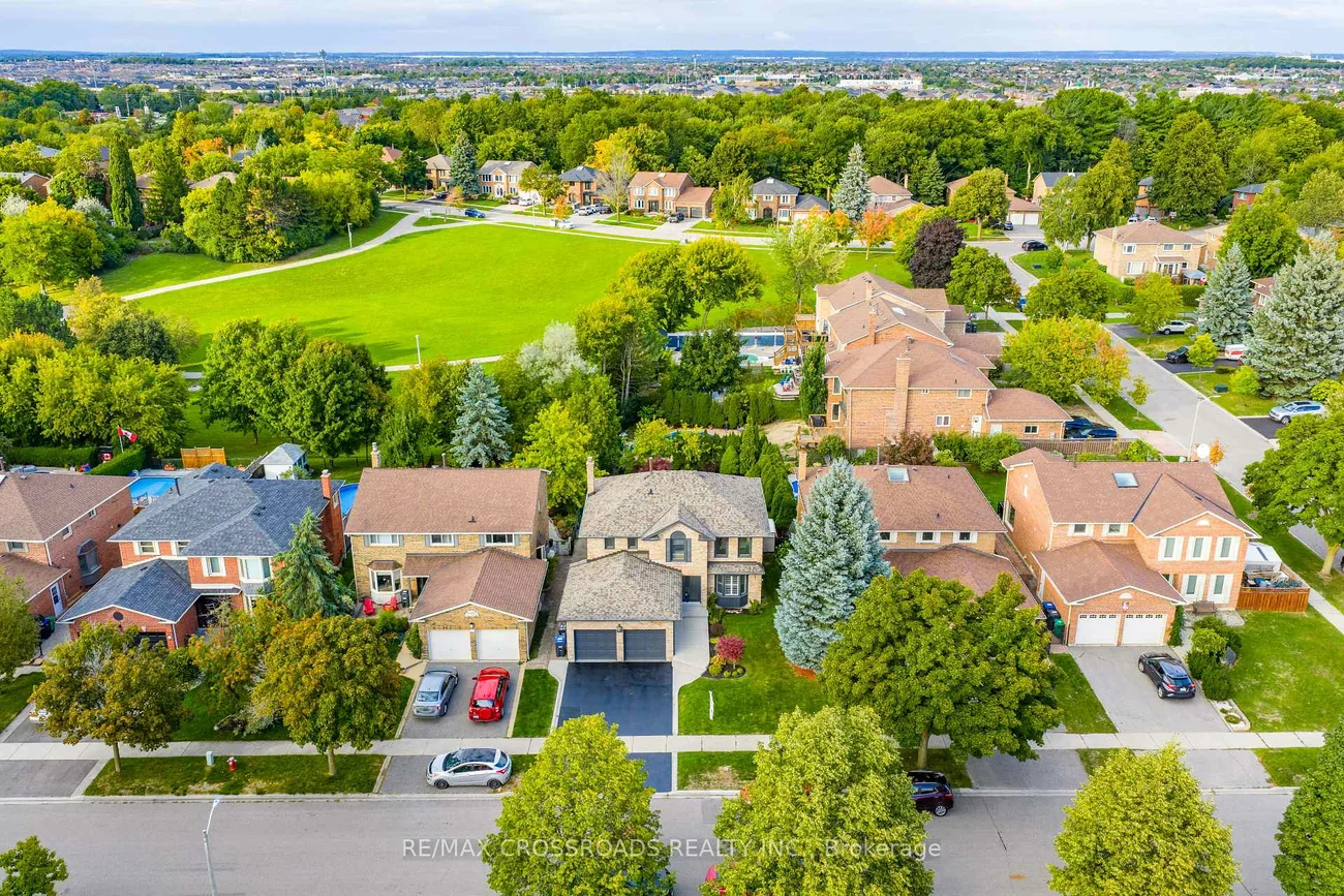 75, Barr, Heart Lake East, Brampton