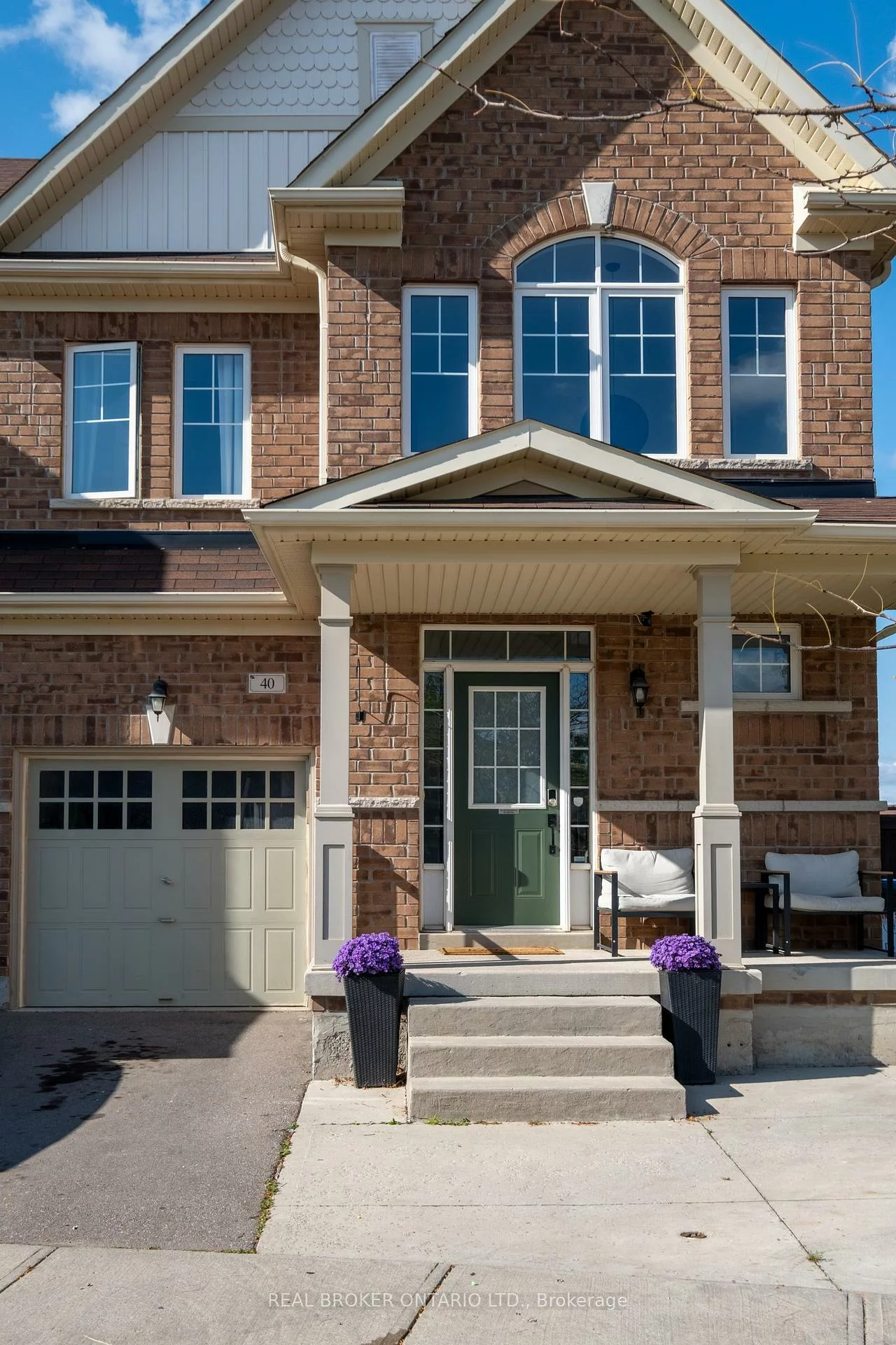 40, Divinity, Northwest Brampton, Brampton