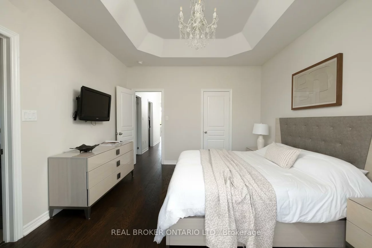 40, Divinity, Northwest Brampton, Brampton