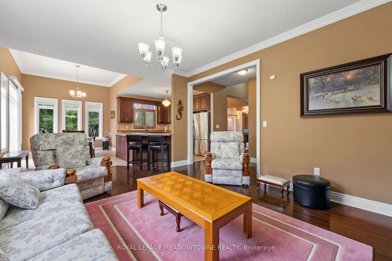 32, Nova Scotia, Bram West, Brampton