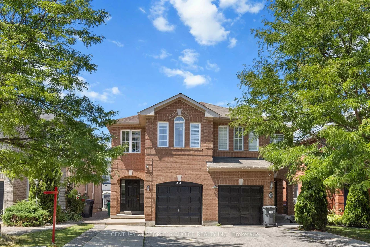 44, Roadmaster, Fletcher's Meadow, Brampton