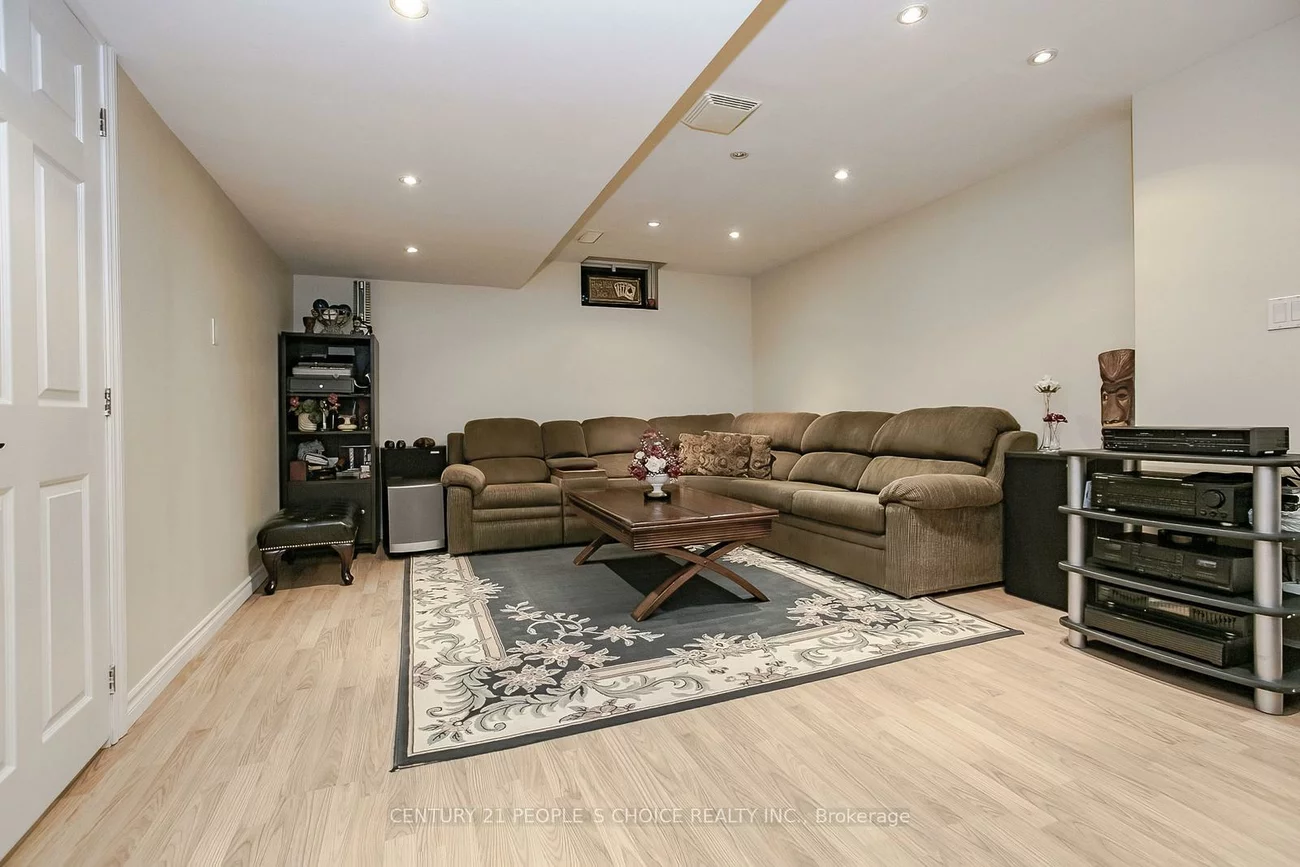 1, LAKE LOUISE, Fletcher's Meadow, Brampton