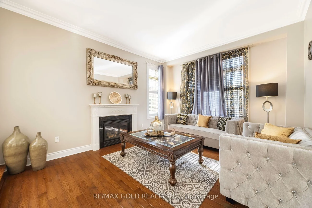 19, Eiffel, Vales of Castlemore North, Brampton
