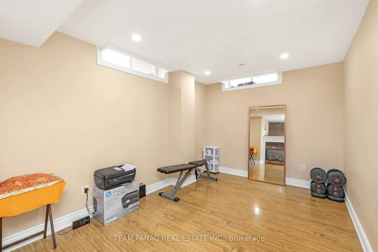 73, Louvain, Vales of Castlemore North, Brampton