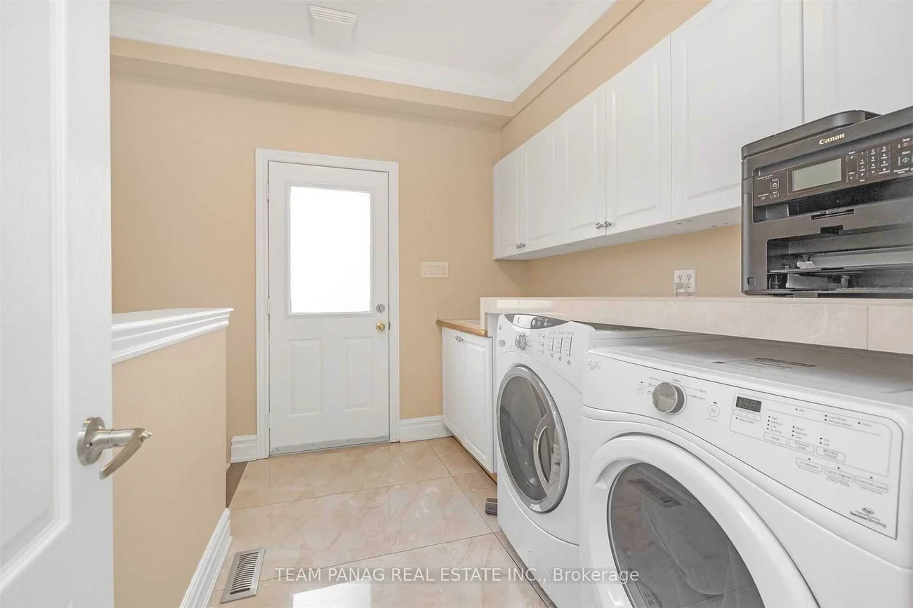 73, Louvain, Vales of Castlemore North, Brampton