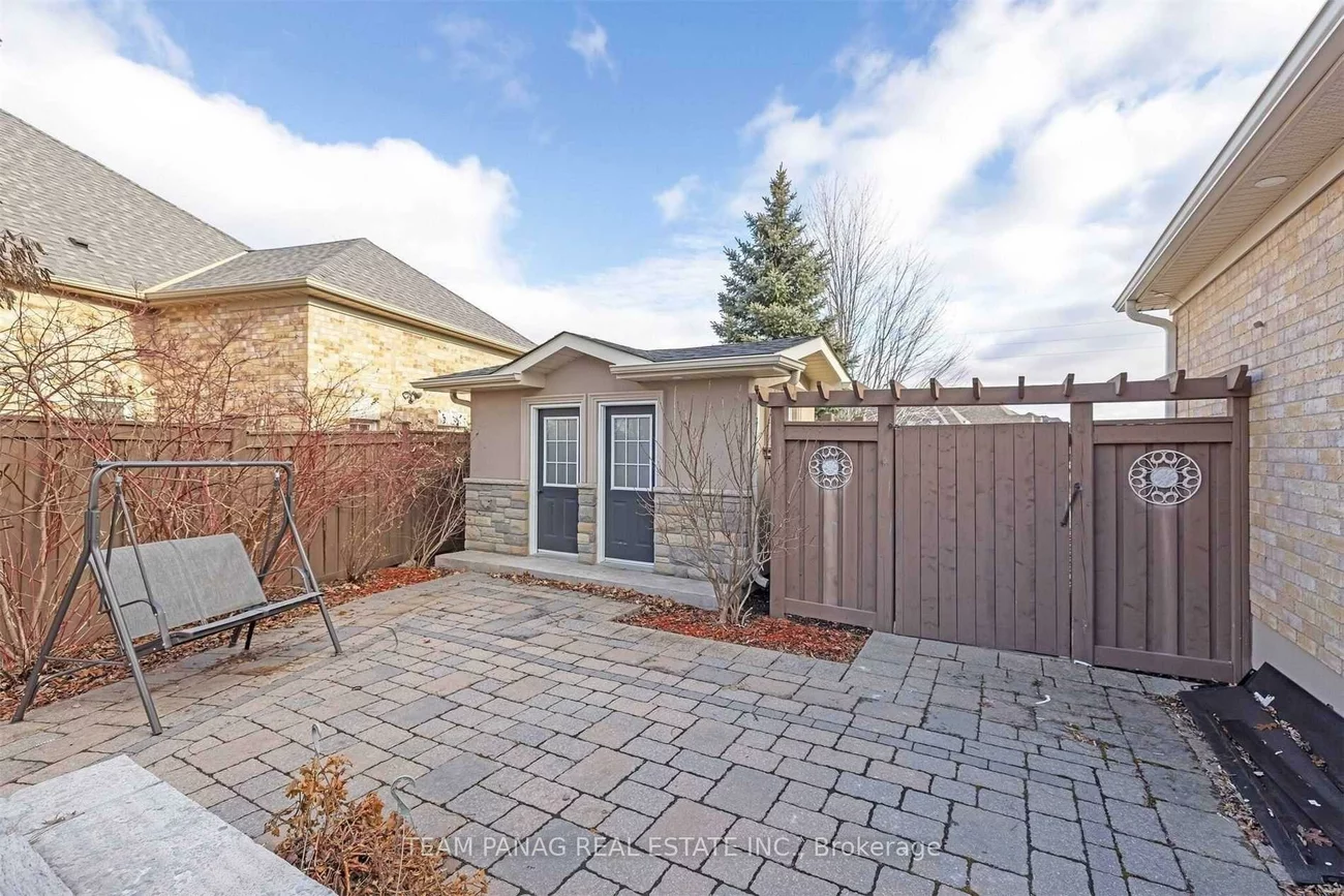 73, Louvain, Vales of Castlemore North, Brampton