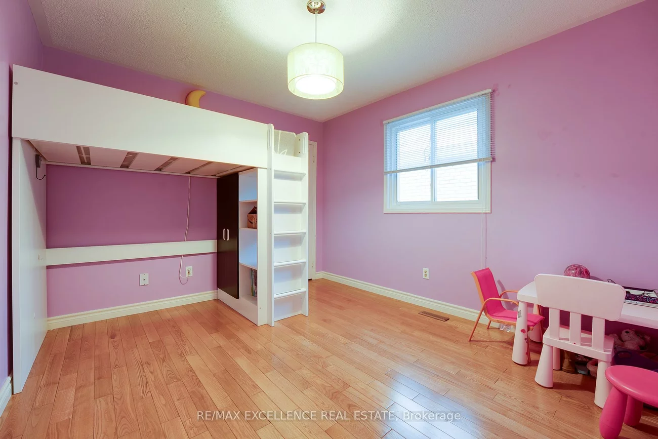14, Nymark, Westgate, Brampton