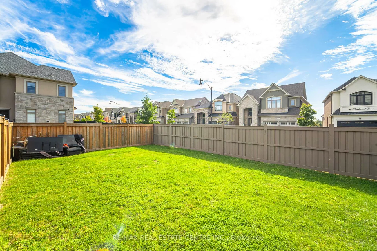 73, Brushwood, Bram West, Brampton