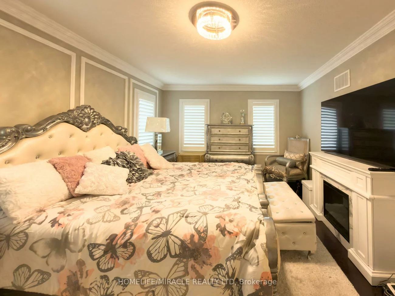 404, Queen Mary, Northwest Brampton, Brampton