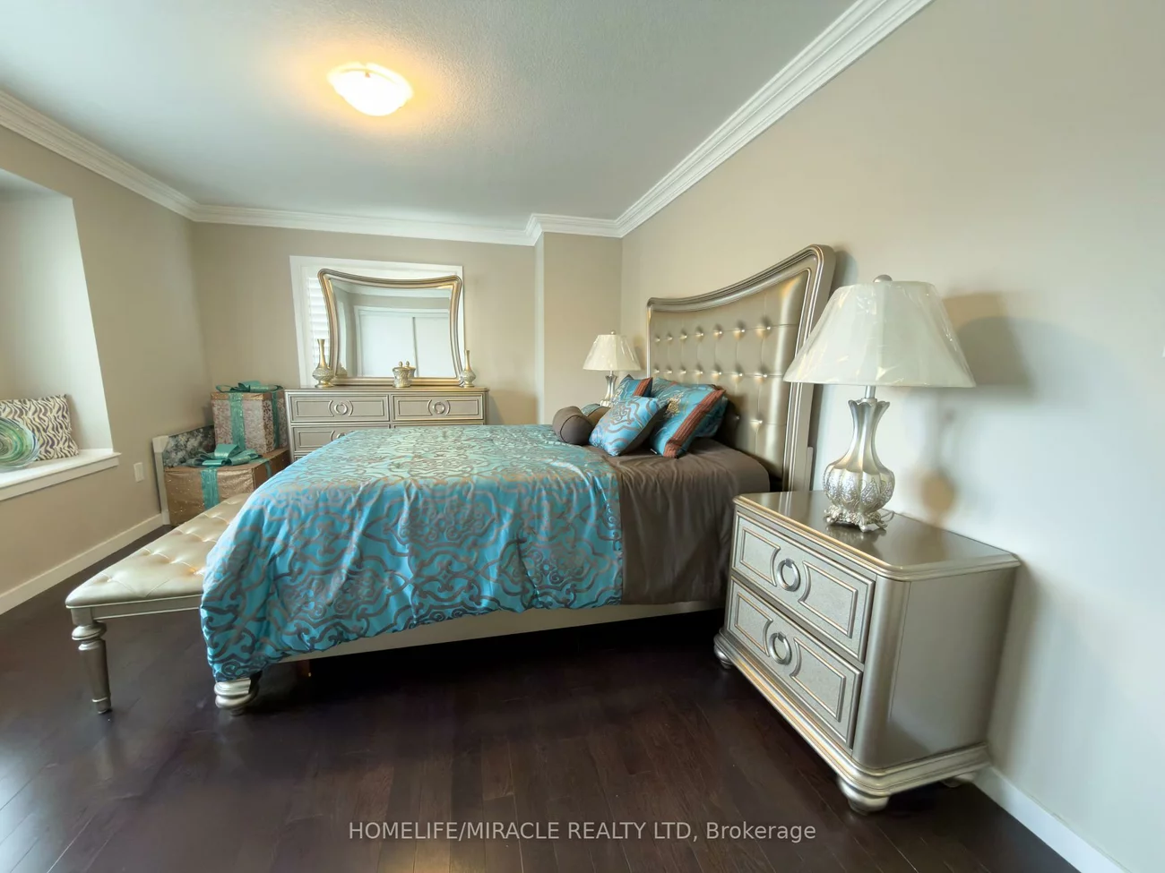 404, Queen Mary, Northwest Brampton, Brampton