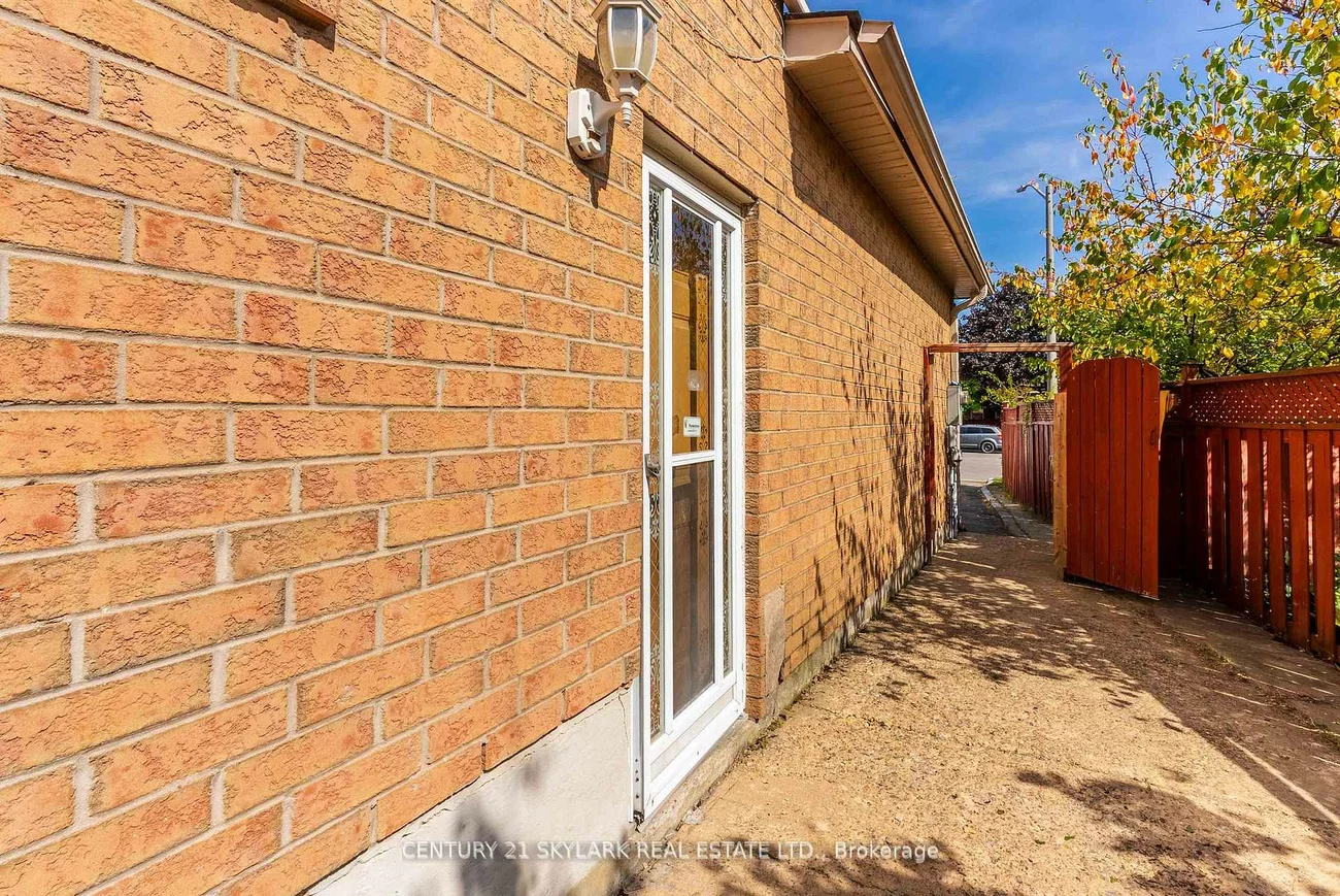 4, Moonstone, Fletcher's Creek South, Brampton