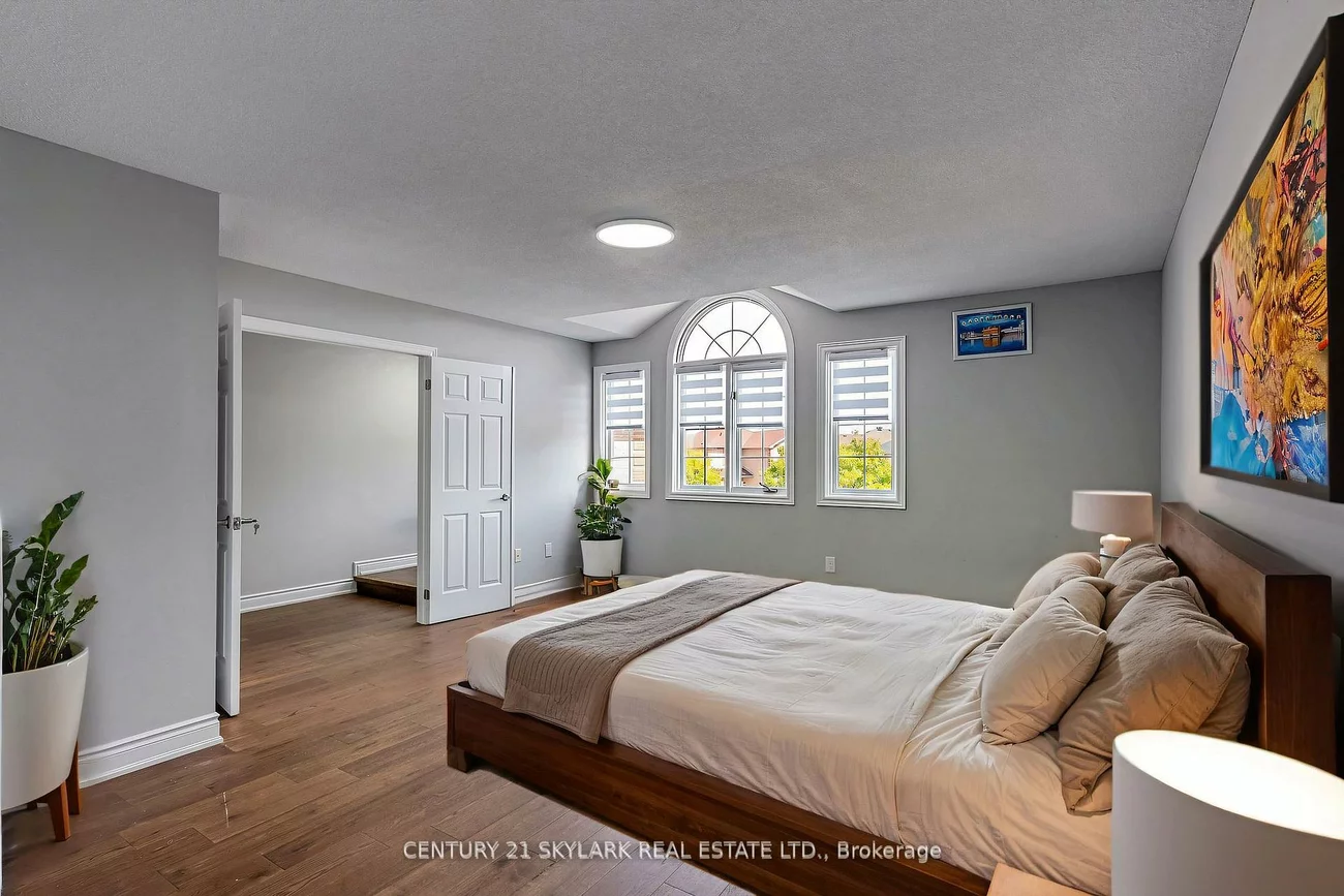 4, Moonstone, Fletcher's Creek South, Brampton